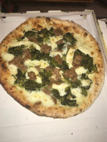 Mastro Pizza Napoletana food