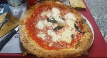 Antica Pizzeria Capasso 1954 food