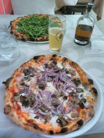 Pizzeria Ca' Brusa food