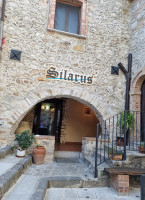 Silarus Pub outside