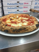 La Bottega Della Pizza food