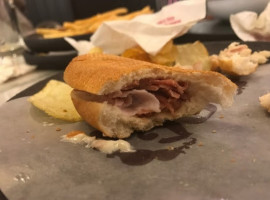 100 Montaditos food