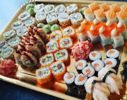 Vip Sushi food