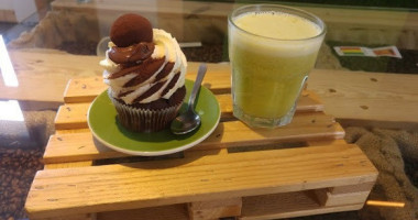 Just Cake&juice food