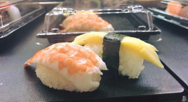 Kyosko Sushi food