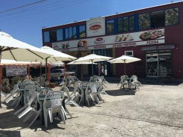 Antica Pasticceria Rossana outside