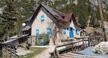 Rifugio San Marco outside