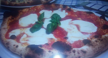 Giropizza food