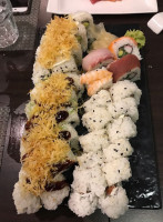 Gen Kai Sushi food