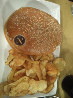 Fatto Bene Burger Buonarroti food