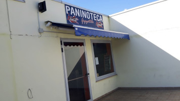 Paninoteca Gigigattolo outside