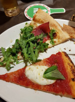 Tropi&co Pizza Club food