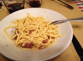 Cacio E Pepe food