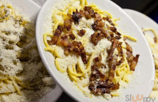 Cacio E Pepe food