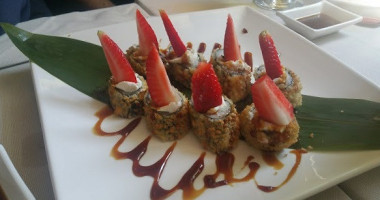 Piacere Sushi food