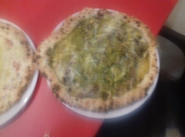 Etna Pizza food