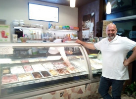 L'angolo Del Gelato food