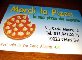 Mordi La Pizza outside