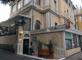 Osteria Degli Archi outside