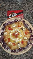 Eden Pizza food