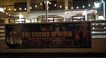 The Crown Of India food