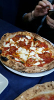 Artusi Pizzeria food