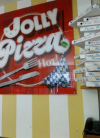 Jolly Pizza food