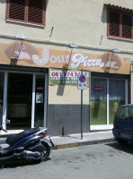 Jolly Pizza outside