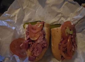 Coopers Deli food