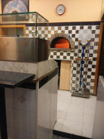 La Bottega Della Pizza food