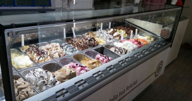 Gelateria Crema E Cioccolato food