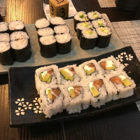 Sushi Zen food