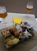 Punto Otto food