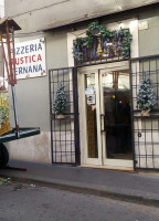 Pizzeria La Ternana outside