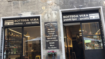 Bottega Vera food