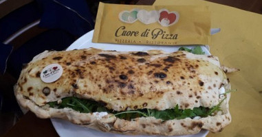 Cuore Di Pizza food