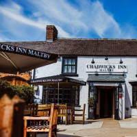 Chadwicks Inn outside