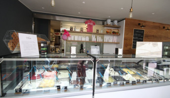 Gelateria Cuor Di Latte inside