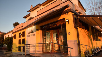 Dolce Favola outside