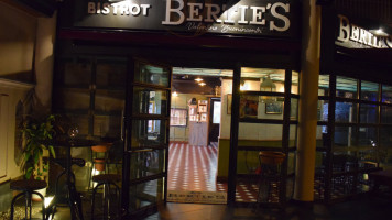 Bertie's Bistrot outside