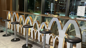 Mcdonald's inside