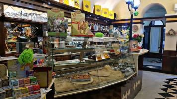 Caffetteria Pasticceria Bernhardt food