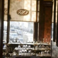 Pj’s Chelsea Brasserie food