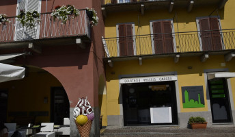 Gelateria Vecchia Omegna outside