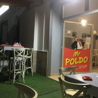 Mr Poldo inside