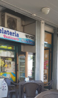 Gelateria Mareluna inside