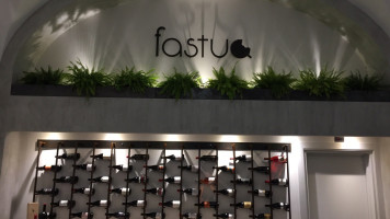 Fastuq Osteria outside