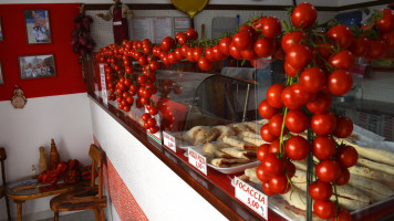 Pizzeria Pulcinella inside