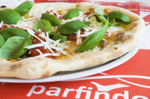 Parfindolse Pizza Da Asporto food