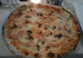 Pizzeria Da Giuseppe food